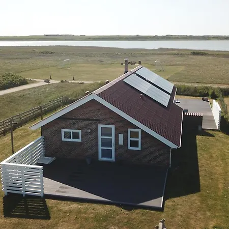Energivenligt Stenhus Med Unik Beliggenhed Sj293 Harboør